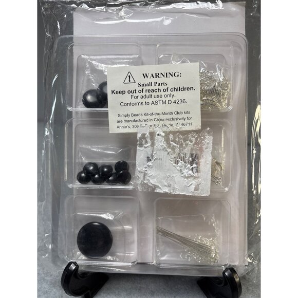Annies Simply Beads Jewelry Kit Enchanted Night with Black Stones & Silver Links - Picture 3 of 5
